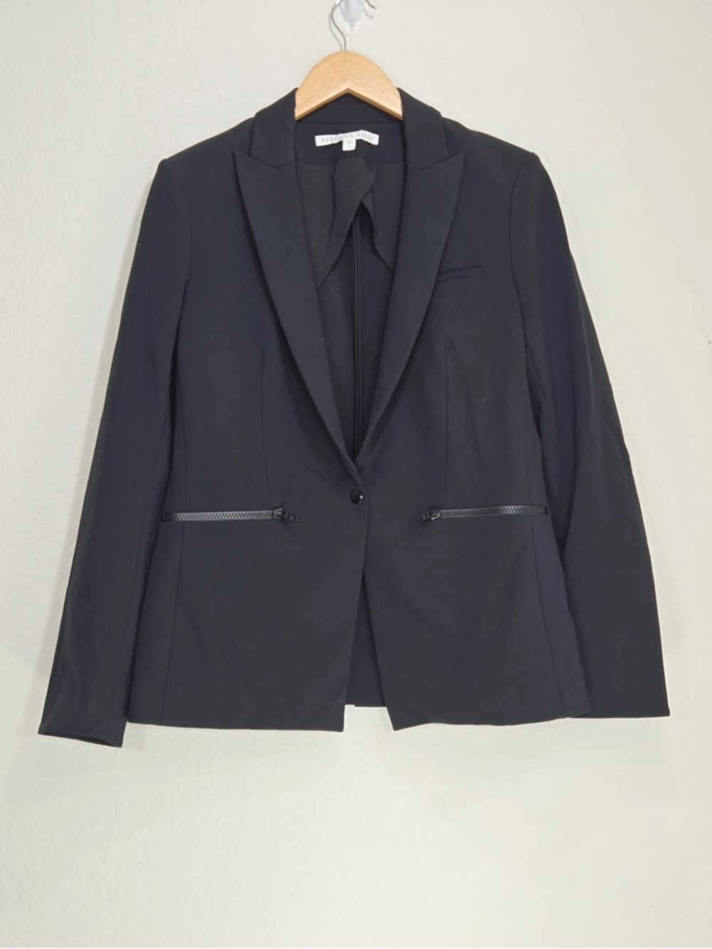 VERONICA BEARD Iconic Scuba Dickey Jacket Black Size 8 Womens